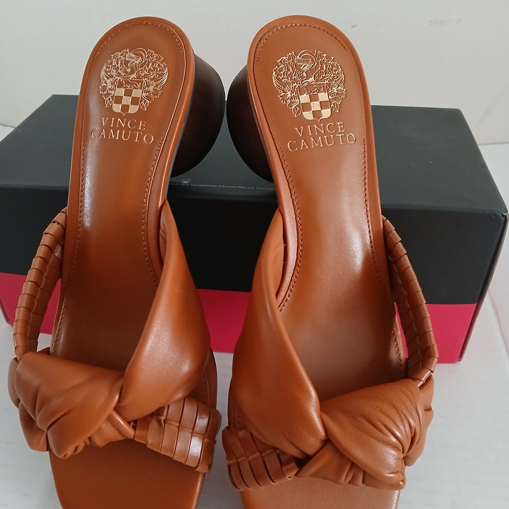 Vince Camuto Women's Tan Slide Sandals Multiples Size M NEW $35 - Picture 10 of 13